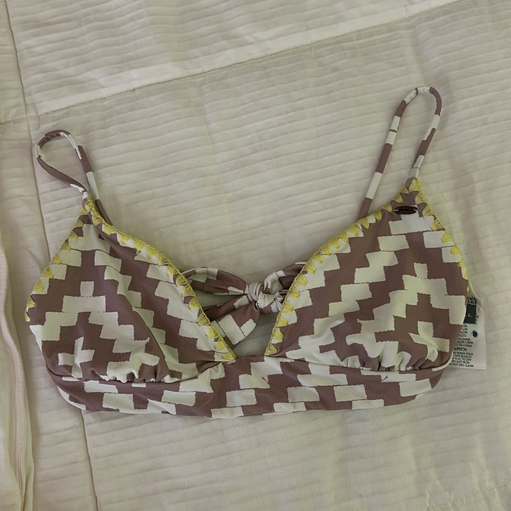 O’neil swimsuit top